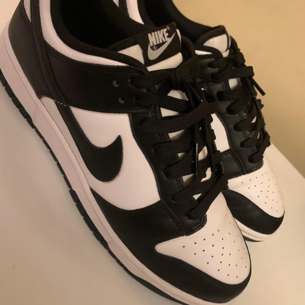 Nike panda dunk lows